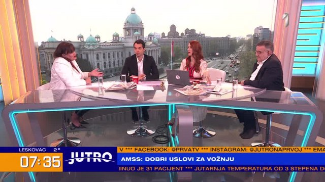 Šta tačno izaziva bol u grudima nakon ručka?